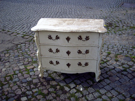 alte Kommode - Ansicht 2