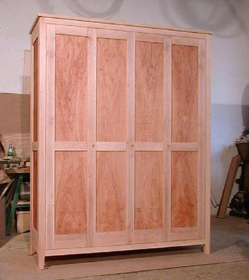 diverse ansichten Akkordeonschrank